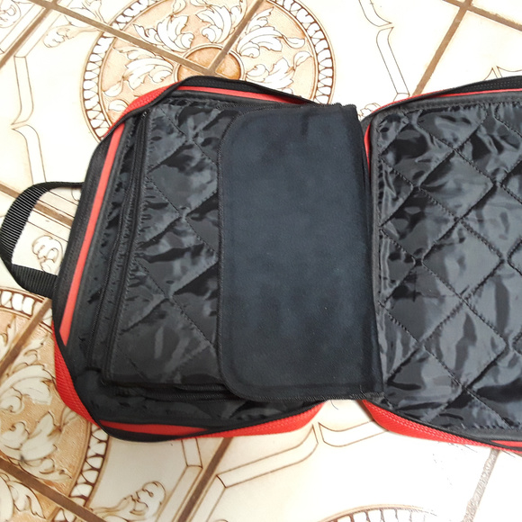 Pin/Brooch Bag For Trade Shows Or Storage - Picture 3 of 4